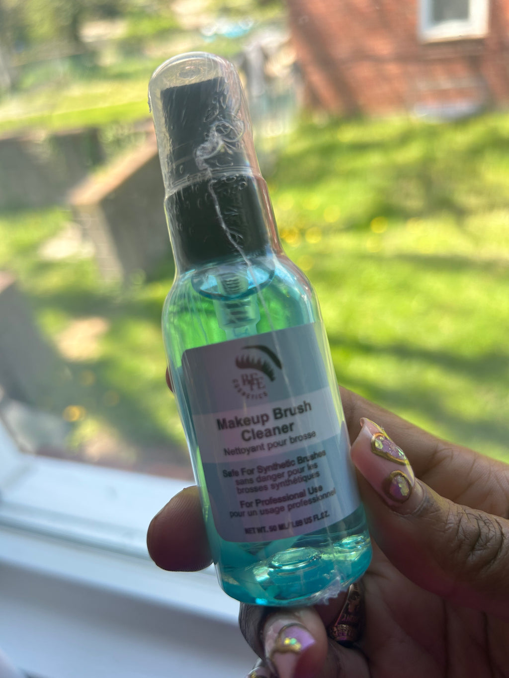 Magic Makeup Brush Cleaner